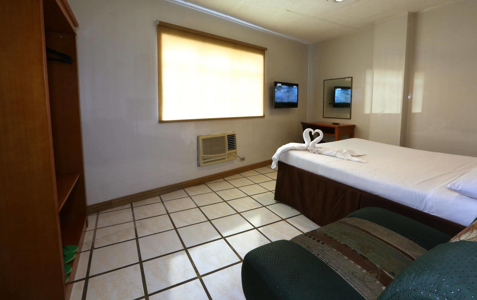 Value Star Inn Dagupan City Екстериор снимка
