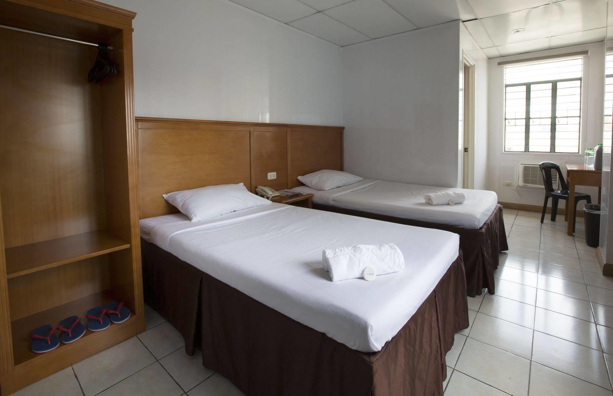 Value Star Inn Dagupan City Екстериор снимка